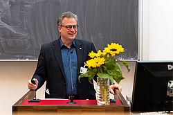 Prof. Holger Willenberg