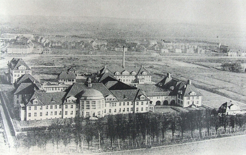Luftaufnahme vom Gebäude von 1930